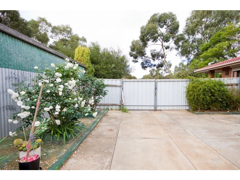 42 Piper Street, Parafield Gardens SA 5107