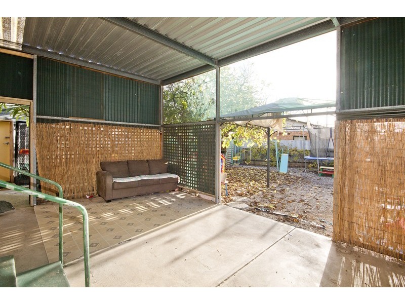 42 Holcomb Street, Elizabeth East SA 5112