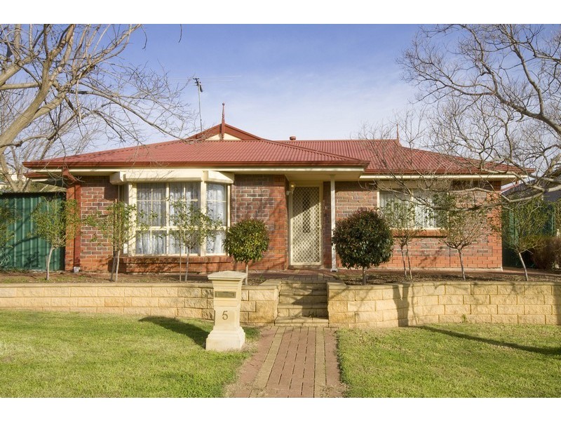 5 Queensborough Drive, Salisbury Heights SA 5109