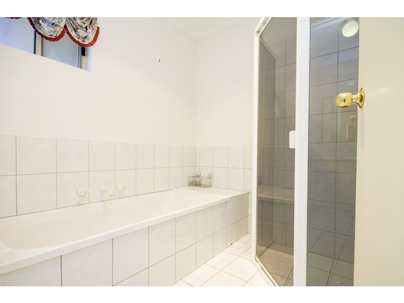 5 Queensborough Drive, Salisbury Heights SA 5109