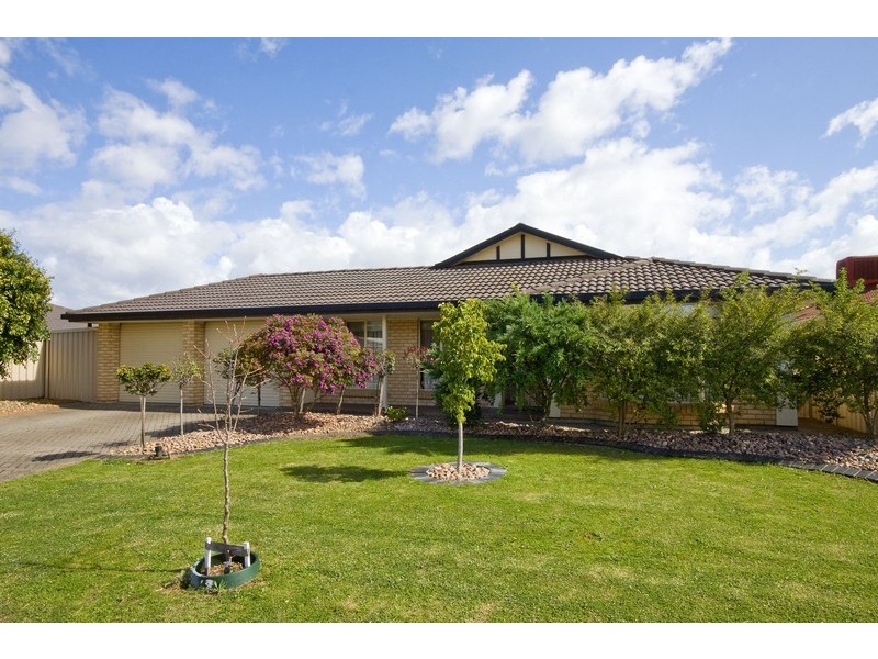 2 Biscay Avenue, Paralowie SA 5108