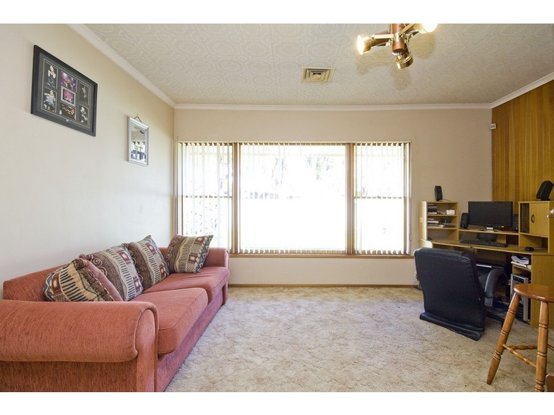 2 Statham Avenue, Salisbury East SA 5109