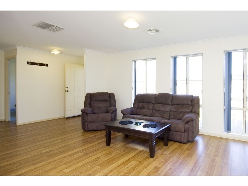 1 Hampshire Street, Burton SA 5110