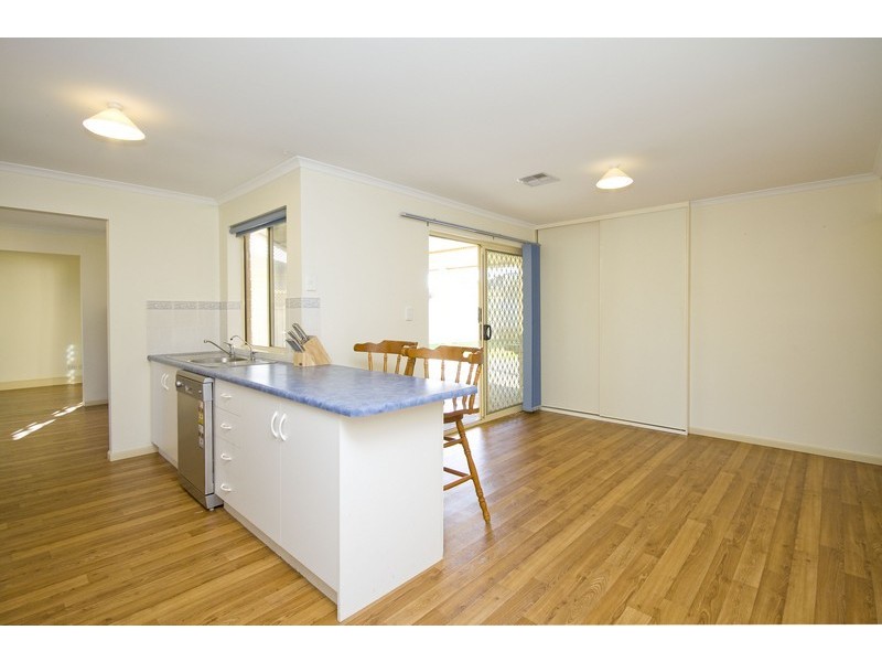 1 Hampshire Street, Burton SA 5110