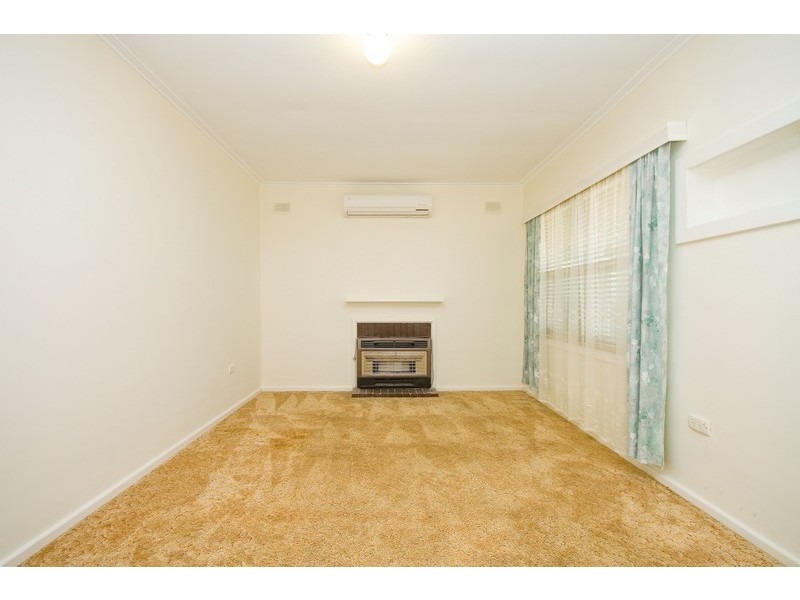 16 Thornton Street, Elizabeth East SA 5112