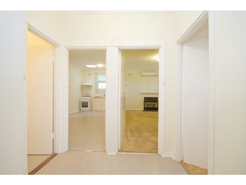 16 Thornton Street, Elizabeth East SA 5112