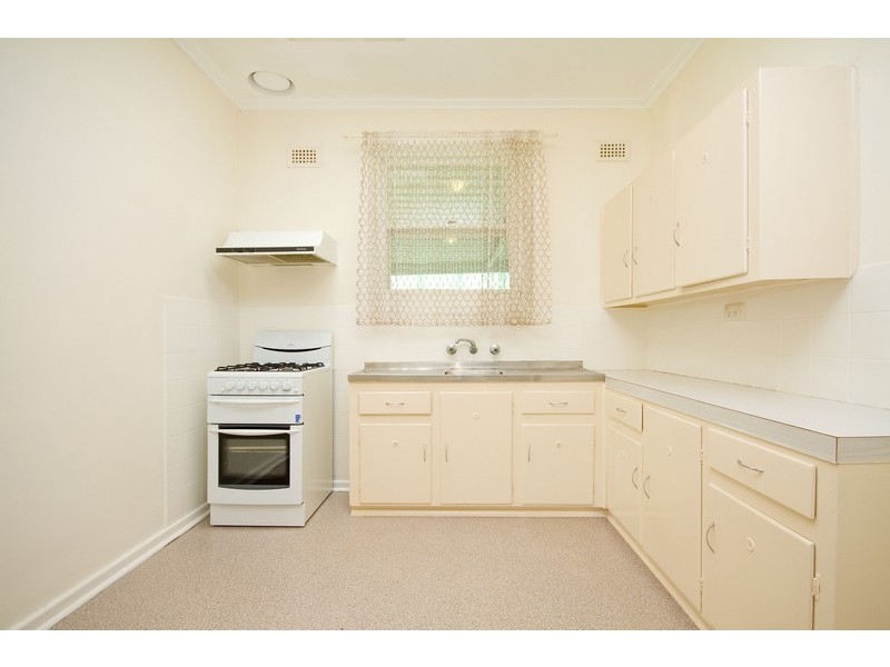 16 Thornton Street, Elizabeth East SA 5112