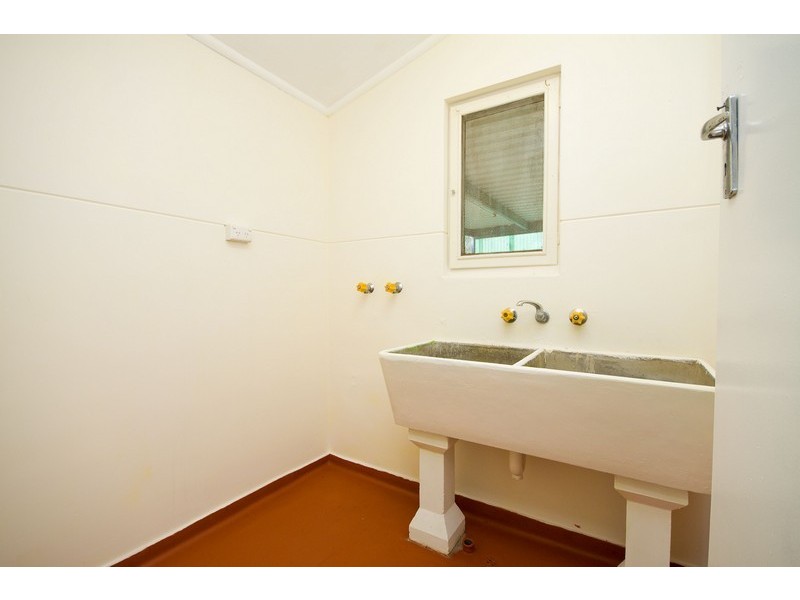 16 Thornton Street, Elizabeth East SA 5112