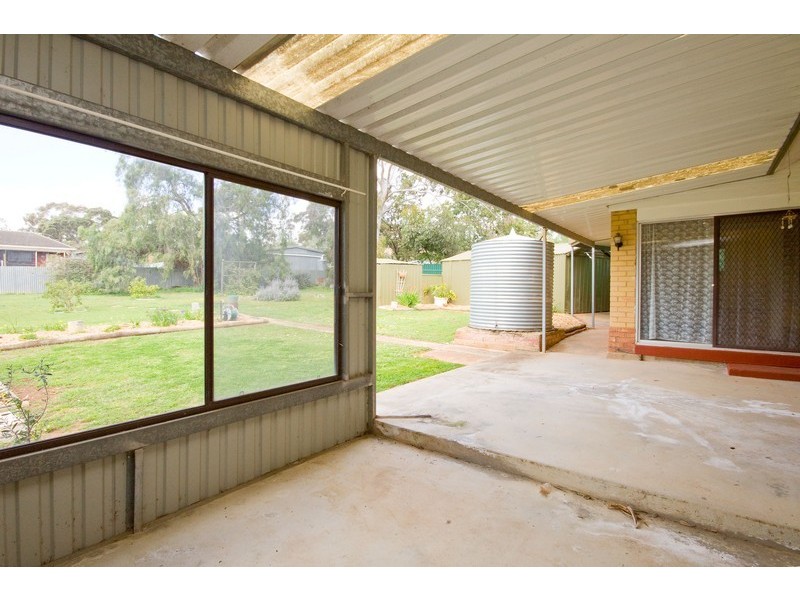 16 Thornton Street, Elizabeth East SA 5112