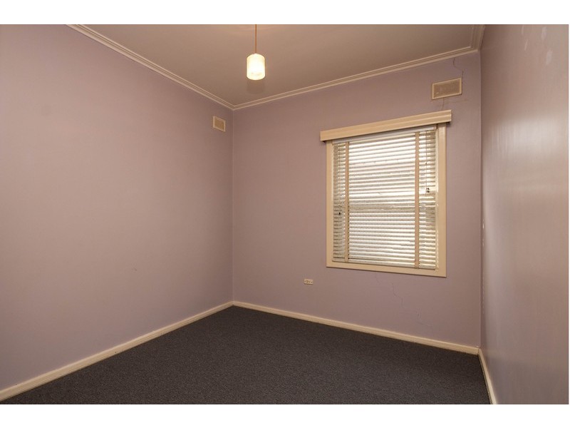 25 Siddall Road, Elizabeth Vale SA 5112