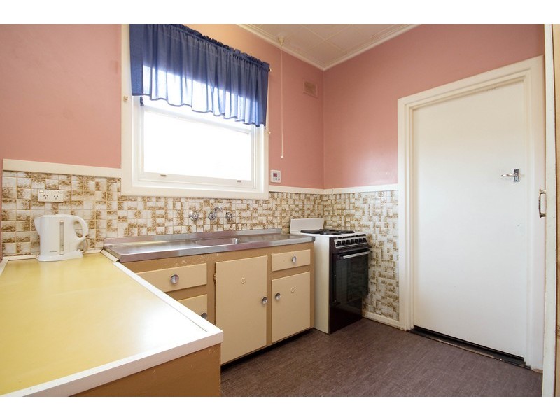 25 Siddall Road, Elizabeth Vale SA 5112