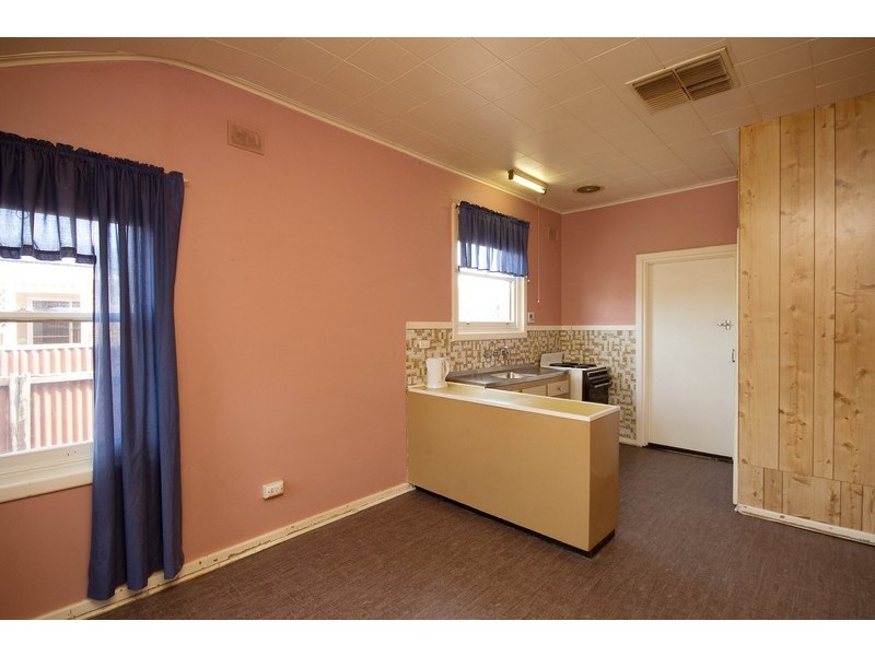 25 Siddall Road, Elizabeth Vale SA 5112