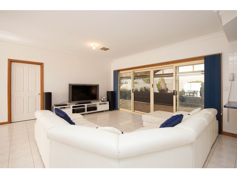 20 Cambridge Terrace, Hillbank SA 5112