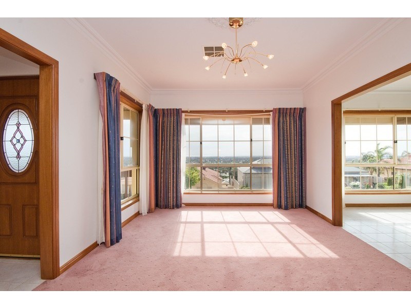 20 Cambridge Terrace, Hillbank SA 5112