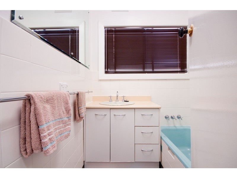 3 Karong Avenue, Brahma Lodge SA 5109