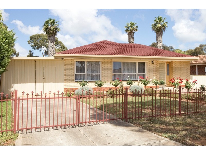 8 Mitchell Street, Paralowie SA 5108