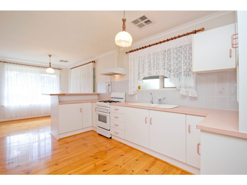 8 Mitchell Street, Paralowie SA 5108