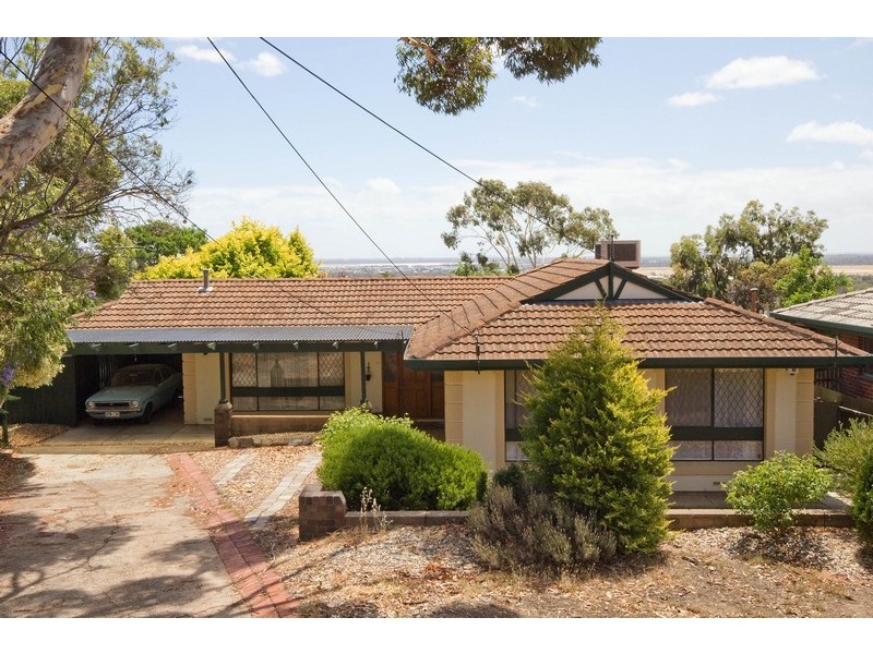 3 Summit Court, Para Hills SA 5096