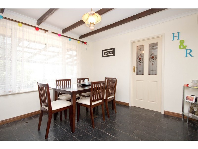 3 Summit Court, Para Hills SA 5096