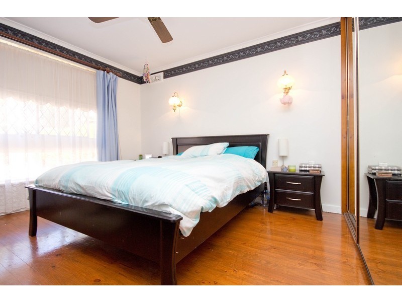 3 Summit Court, Para Hills SA 5096