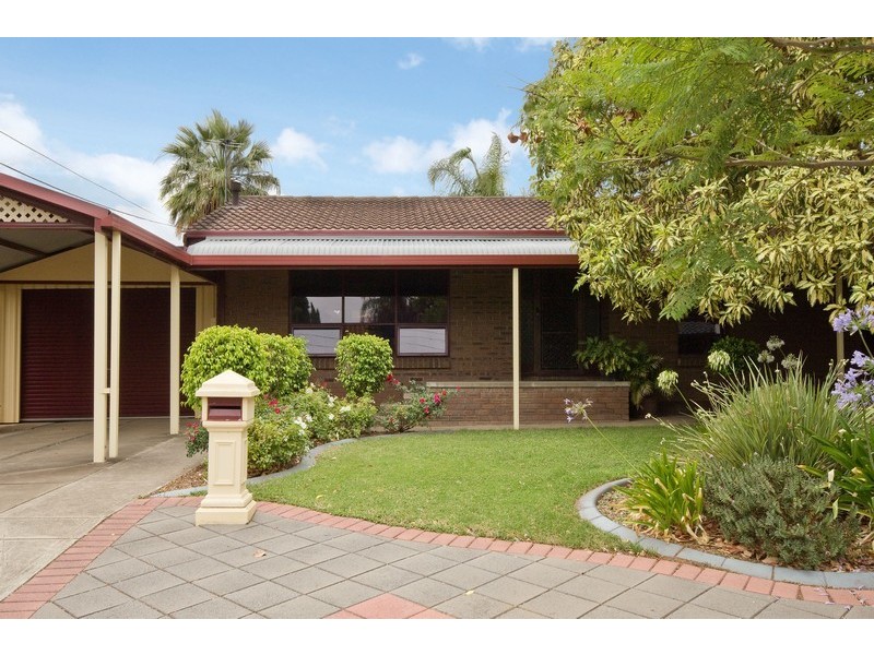 10 Earlsfield Avenue, Salisbury East SA 5109