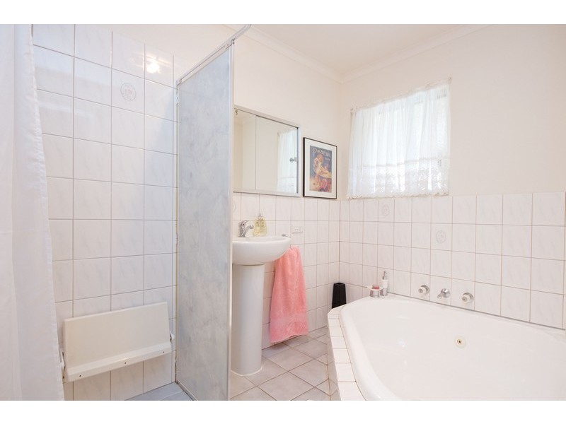 10 Earlsfield Avenue, Salisbury East SA 5109