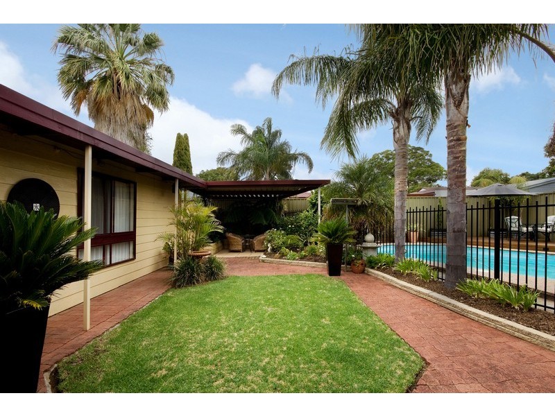 10 Earlsfield Avenue, Salisbury East SA 5109