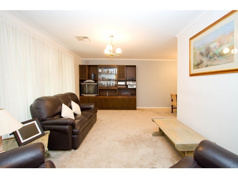 4 Lorraine Terrace, Highbury SA 5089