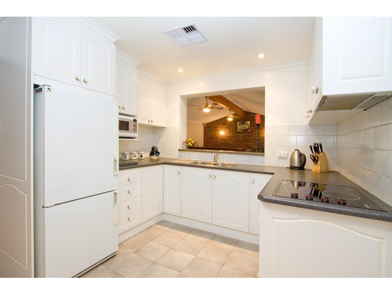 4 Lorraine Terrace, Highbury SA 5089