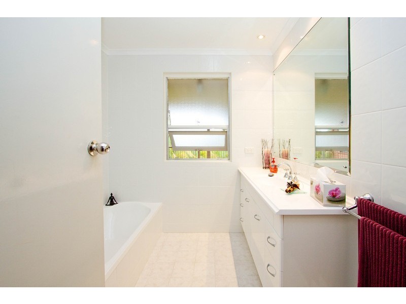 4 Lorraine Terrace, Highbury SA 5089