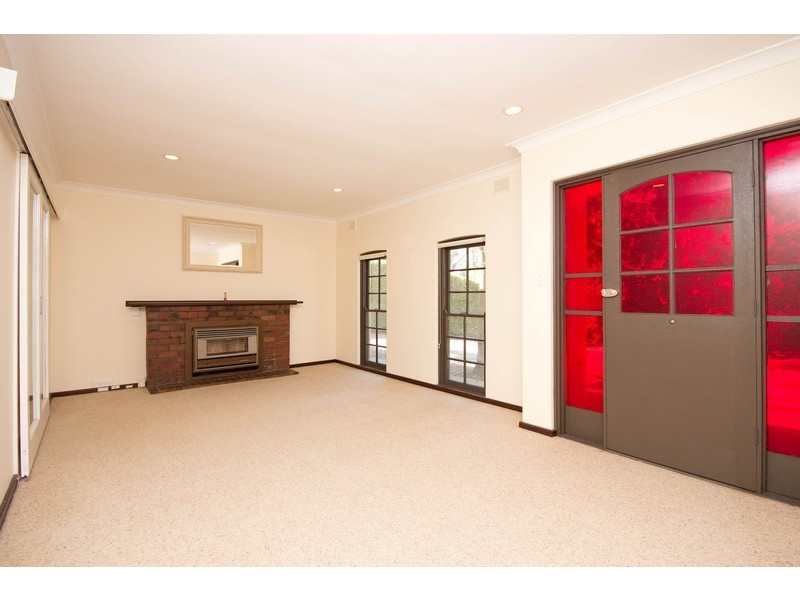 24 Cox Creek Road, Crafers SA 5152