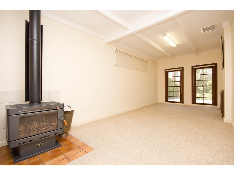 24 Cox Creek Road, Crafers SA 5152