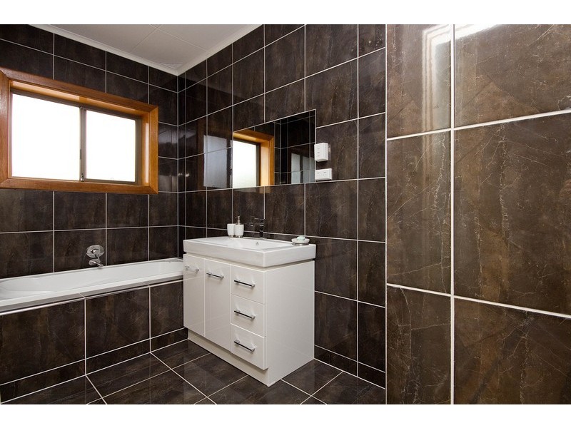 1 Lovelock Road, Parafield Gardens SA 5107