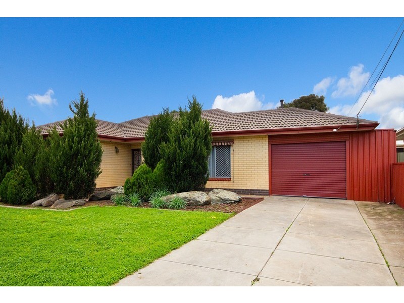 11 Carlow Street, Salisbury Downs SA 5108