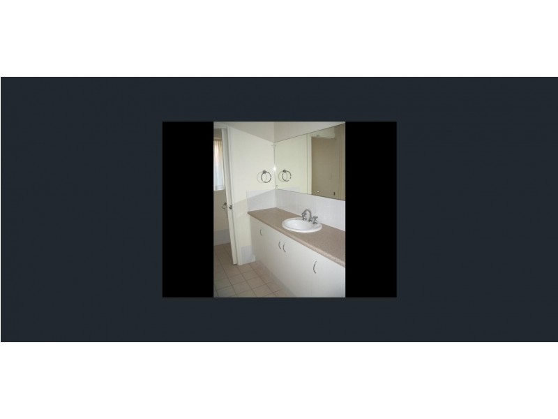 32 Strathmont Drive, Strathalbyn SA 5255