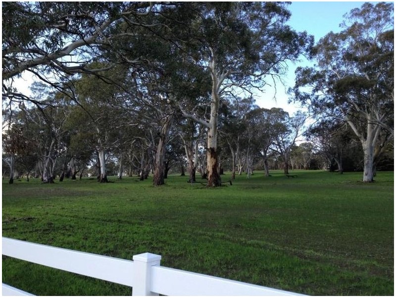 1305 Bull Creek Road, Ashbourne SA 5157