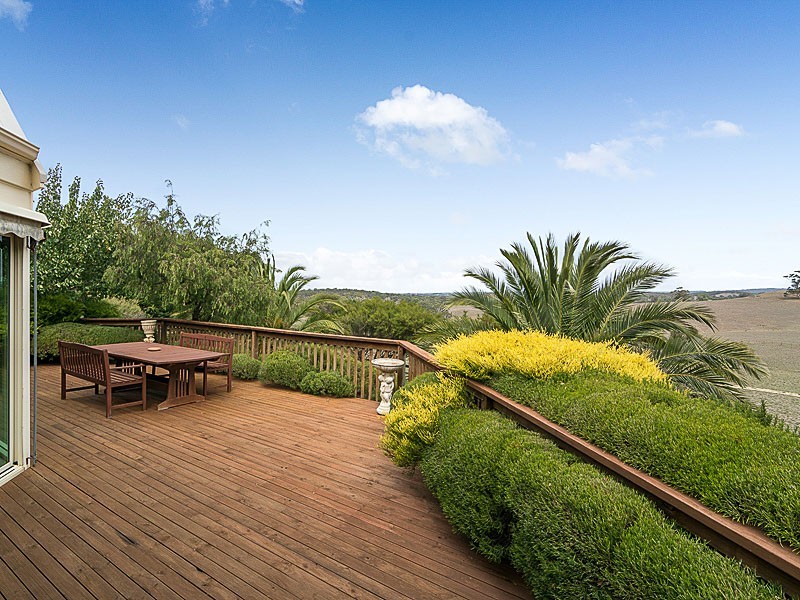 284 Stamps Road, Flaxley SA 5153