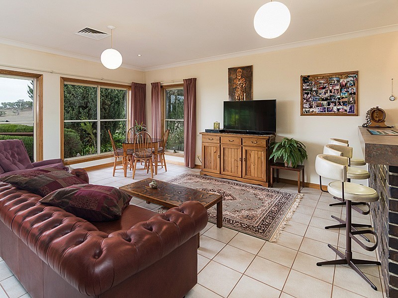 284 Stamps Road, Flaxley SA 5153