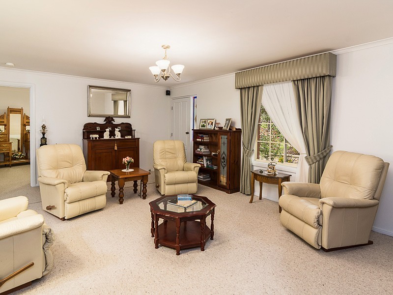 4 Lutterworth Street, Macclesfield SA 5153