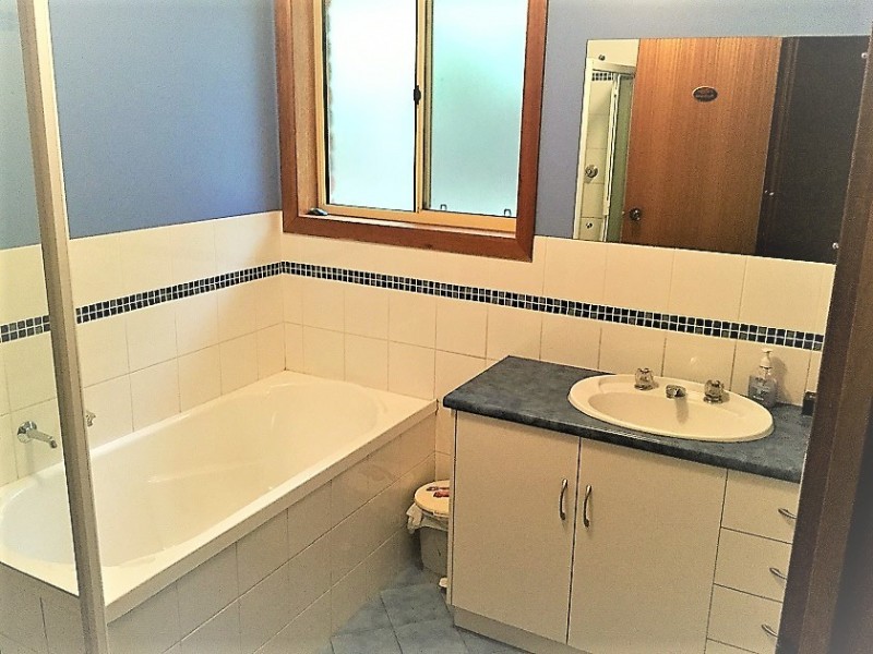 44 Battunga Road, Meadows SA 5201