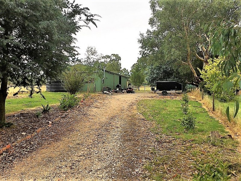 44 Battunga Road, Meadows SA 5201