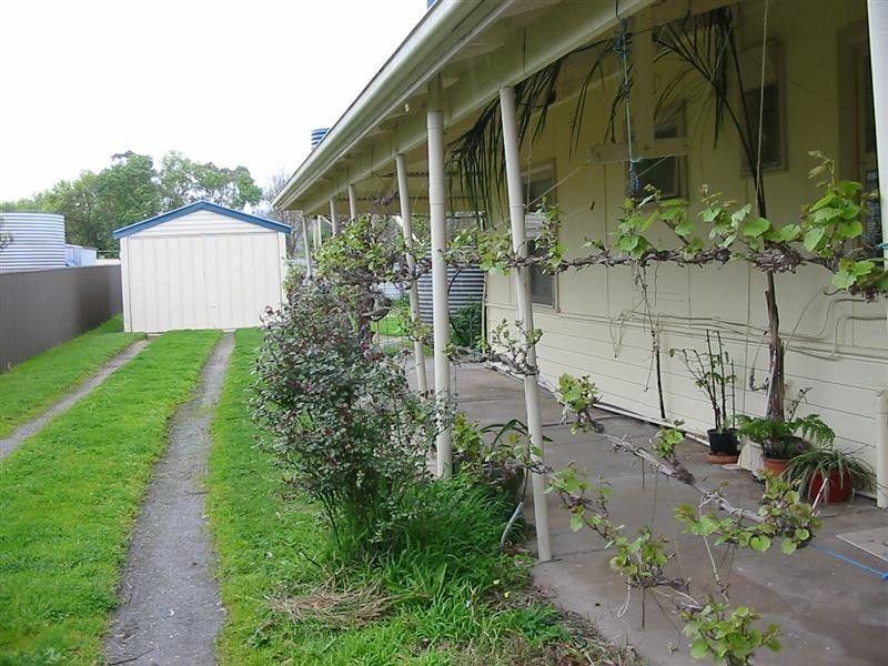 10 Brooks Street, Meadows SA 5201