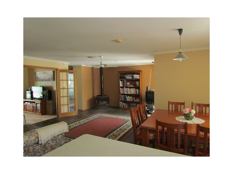 98 Ellis Road, Meadows SA 5201