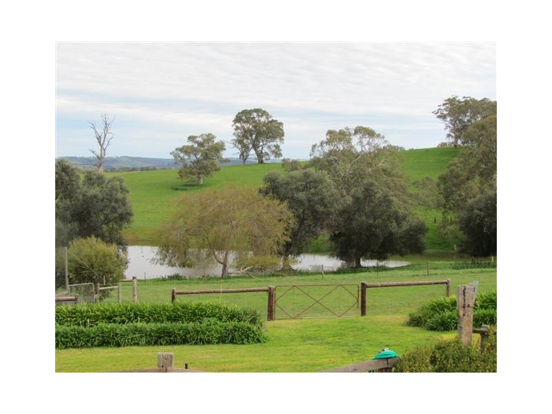 49 Sunnydale Road, Strathalbyn SA 5255