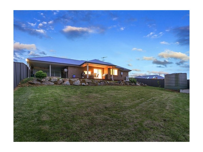 13 Macquarie Parade, Meadows SA 5201