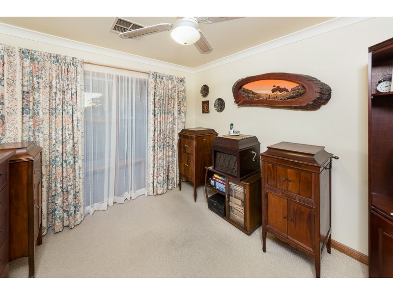1 Semmens Road, Mclaren Vale SA 5171