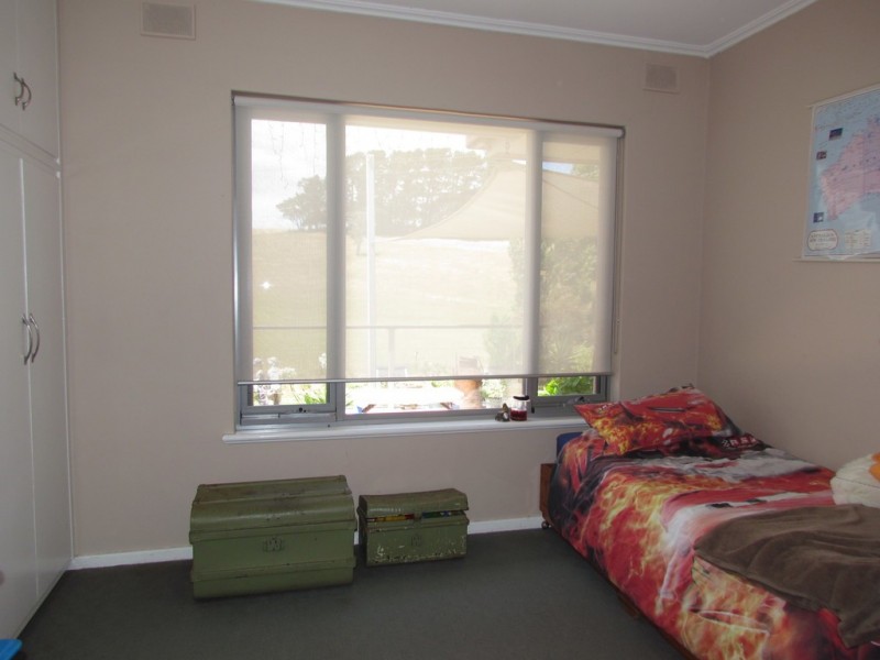 86 Vivian Road, Meadows SA 5201