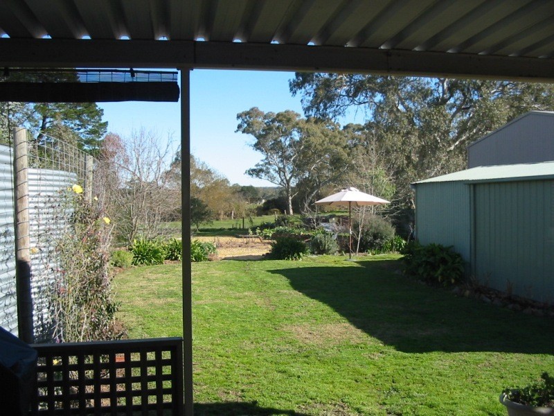 17 Battunga Road, Meadows SA 5201