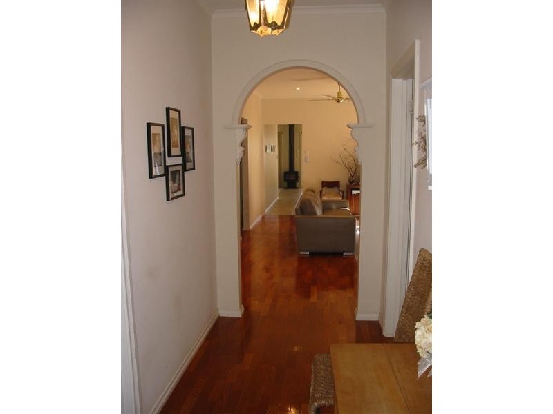 17 Battunga Road, Meadows SA 5201