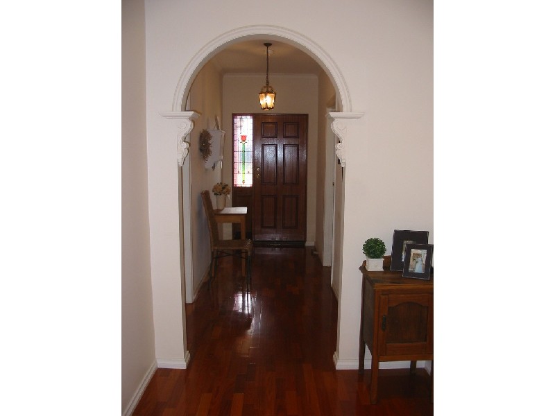 17 Battunga Road, Meadows SA 5201